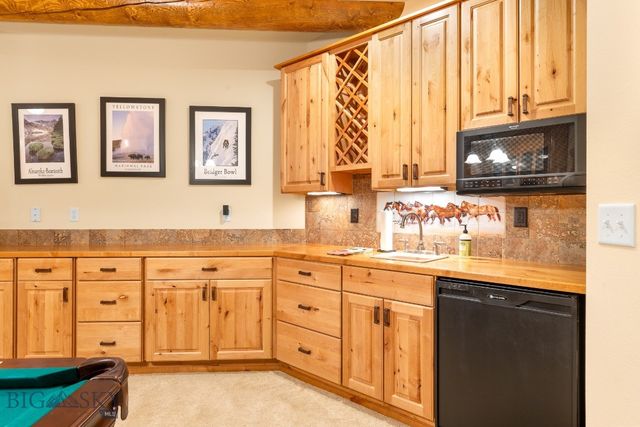 330 Yucca Pass Road, Manhattan, MT 59741