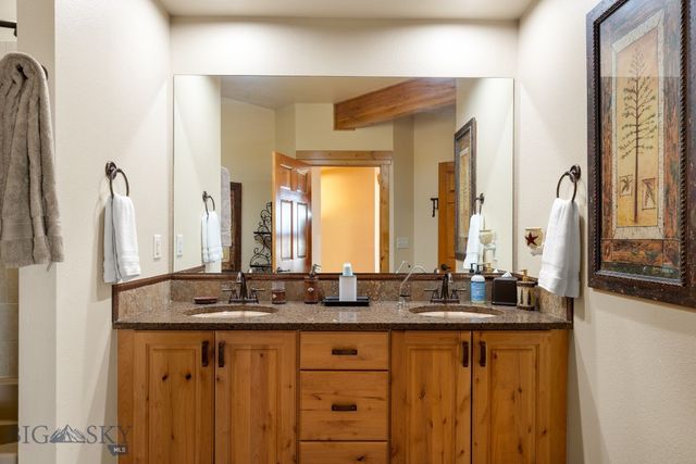 330 Yucca Pass Road, Manhattan, MT 59741