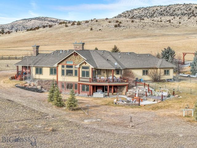 330 Yucca Pass Road, Manhattan, MT 59741