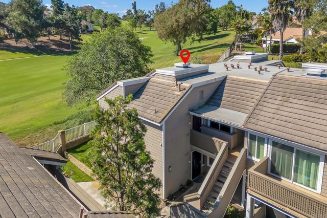 1091 Shadowridge Drive 118, Vista, CA 92081