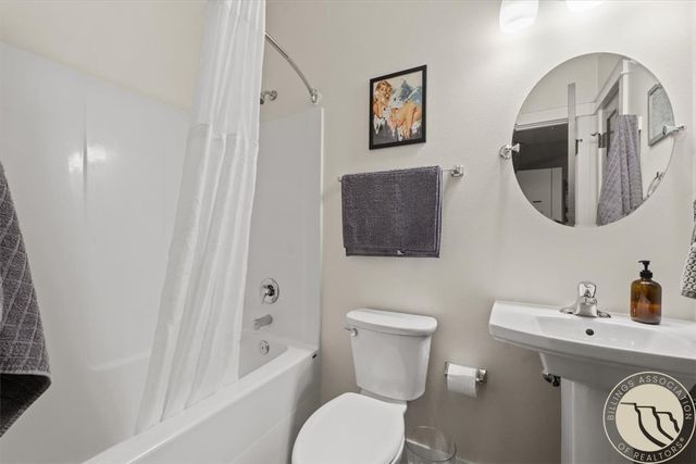 914 Haggin Ave North, Red Lodge, MT 59068