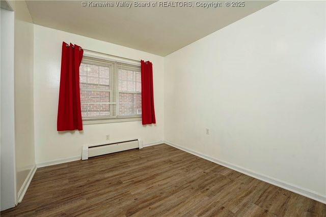 6551 Roosevelt Avenue, Charleston, WV 25304