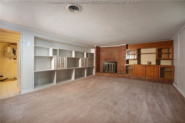 6551 Roosevelt Avenue, Charleston, WV 25304