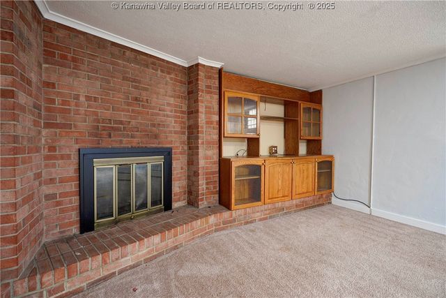 6551 Roosevelt Avenue, Charleston, WV 25304