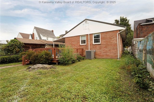 6551 Roosevelt Avenue, Charleston, WV 25304