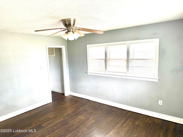 2518 37th Street, Lubbock, TX 79413