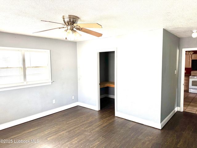 2518 37th Street, Lubbock, TX 79413