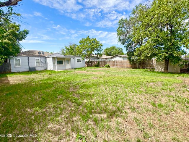 2518 37th Street, Lubbock, TX 79413