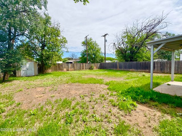 2518 37th Street, Lubbock, TX 79413