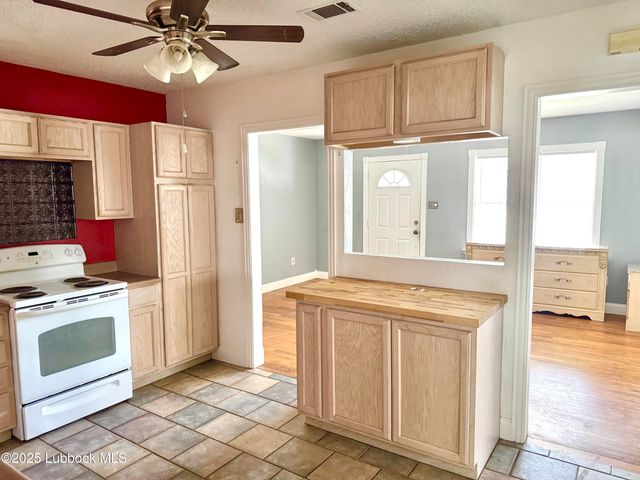 2518 37th Street, Lubbock, TX 79413