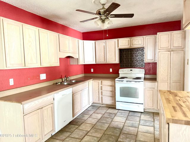 2518 37th Street, Lubbock, TX 79413