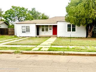 2518 37th Street, Lubbock, TX 79413