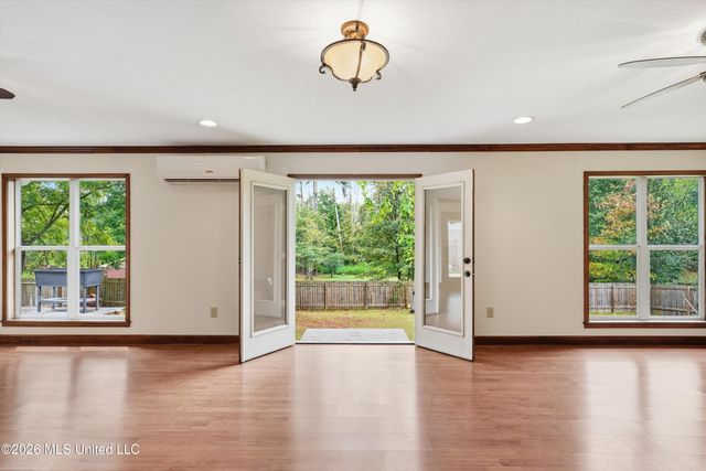 214 Indian Pines Lane, Madison, MS 39110