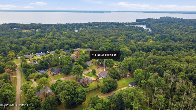 214 Indian Pines Lane, Madison, MS 39110