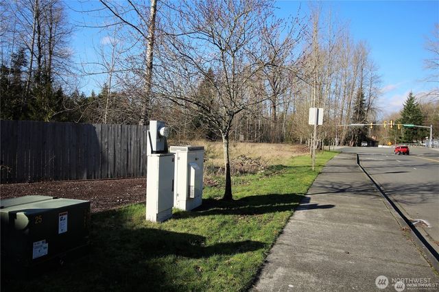 13419 SE Petrovitsky Rd, Renton, WA 98058