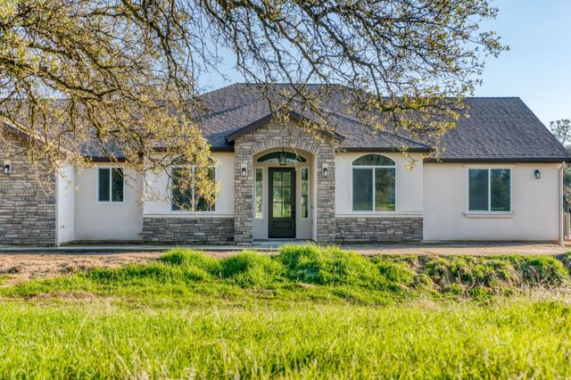 6413 N Pima Avenue, Fresno, CA 93722