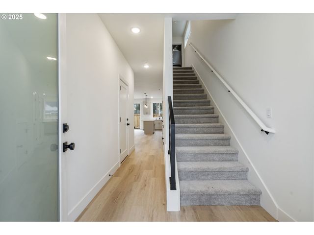 420 Ne 117TH Ave, Vancouver, WA 98684