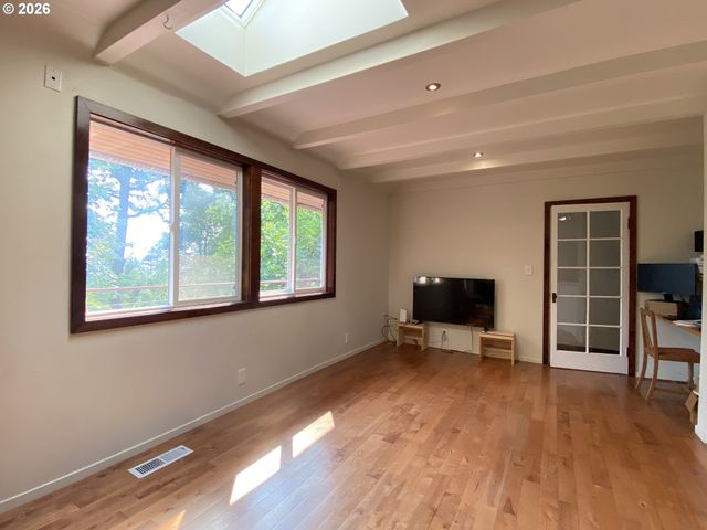 3840 Sw PATTON Rd, Portland, OR 97221