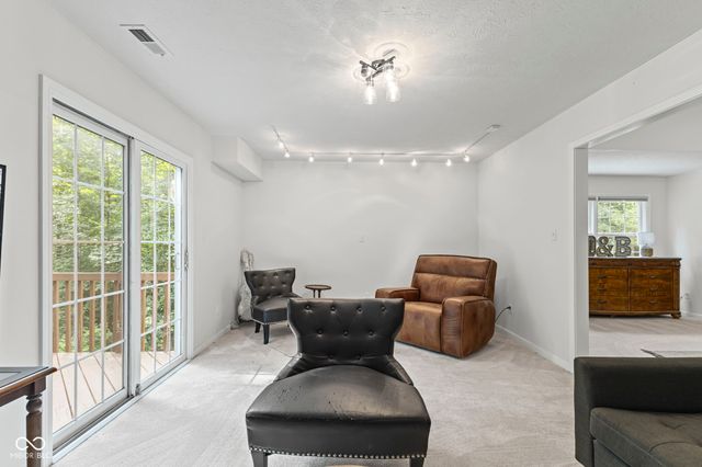 4866 E 500 S, Franklin, IN 46131