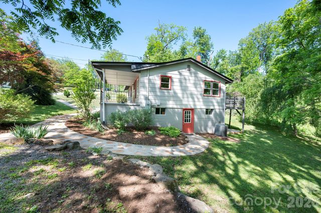 138 Brooklyn Road, Asheville, NC 28803