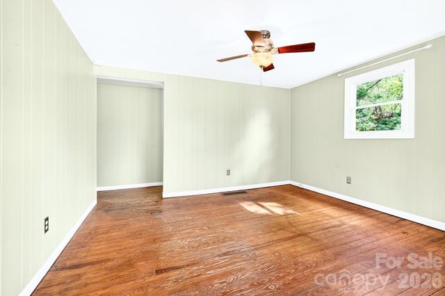 138 Brooklyn Road, Asheville, NC 28803