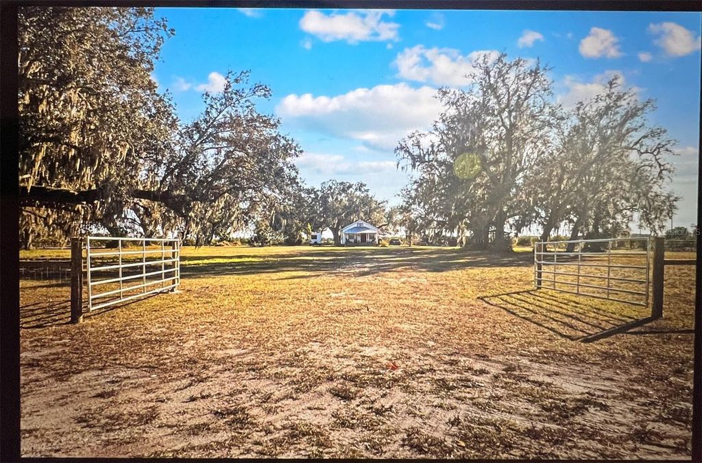 8423 NW PINE LEVEL STREET, Arcadia, FL 34266