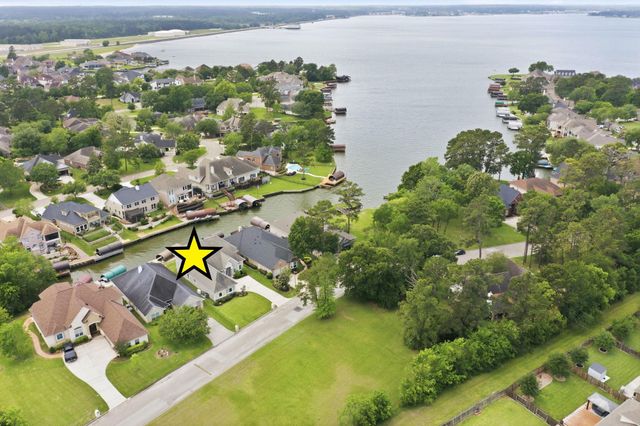 12323 Longmire Cove, Conroe, TX 77304