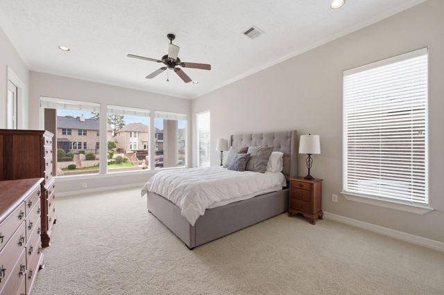 12323 Longmire Cove, Conroe, TX 77304