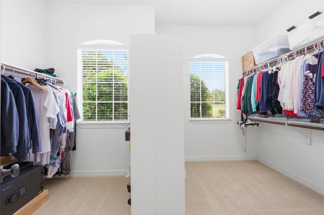 12323 Longmire Cove, Conroe, TX 77304