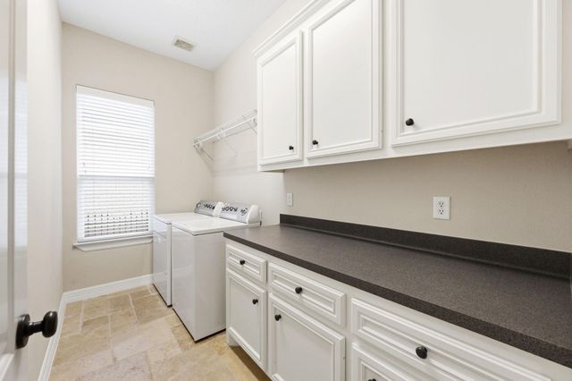 12323 Longmire Cove, Conroe, TX 77304