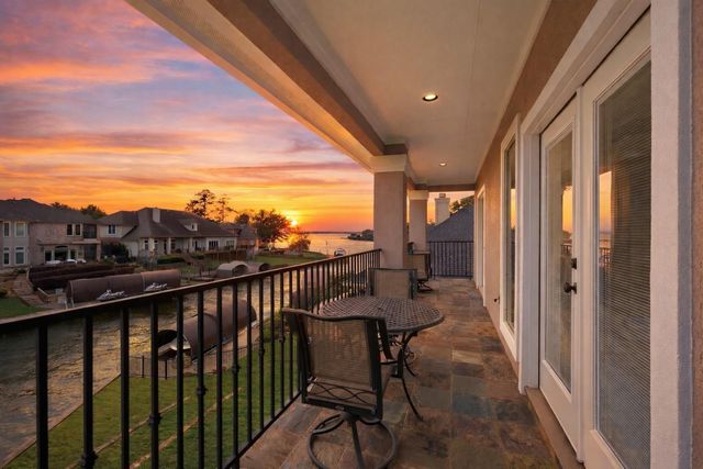 12323 Longmire Cove, Conroe, TX 77304