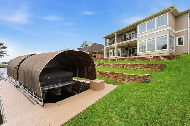 12323 Longmire Cove, Conroe, TX 77304