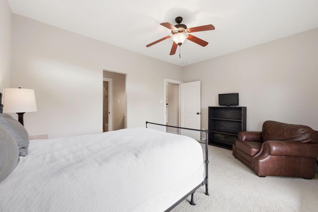 12323 Longmire Cove, Conroe, TX 77304