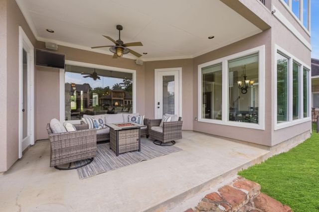 12323 Longmire Cove, Conroe, TX 77304