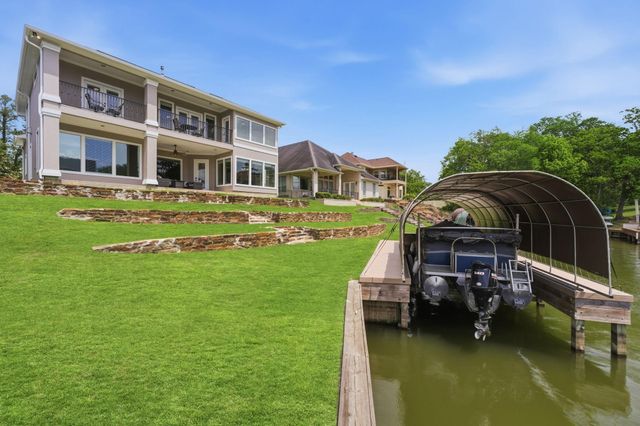 12323 Longmire Cove, Conroe, TX 77304