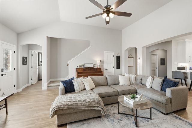 12848 Old Macgregor Lane, Fort Worth, TX 76244