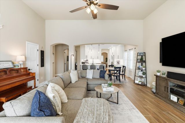 12848 Old Macgregor Lane, Fort Worth, TX 76244