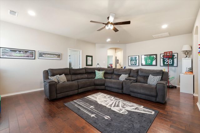 12848 Old Macgregor Lane, Fort Worth, TX 76244