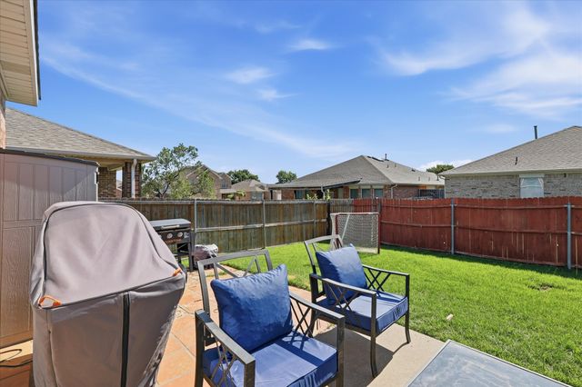 12848 Old Macgregor Lane, Fort Worth, TX 76244