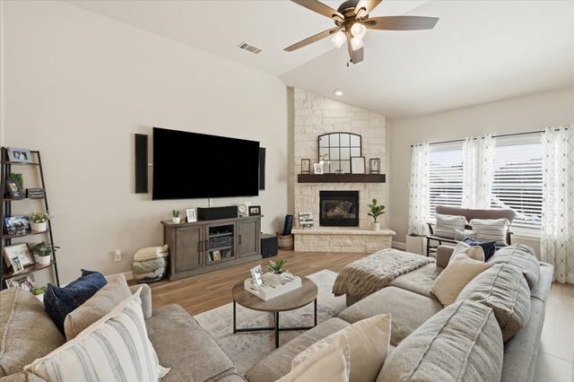 12848 Old Macgregor Lane, Fort Worth, TX 76244