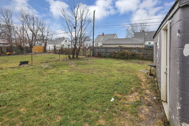 2532 Renwood Place, Columbus, OH 43211