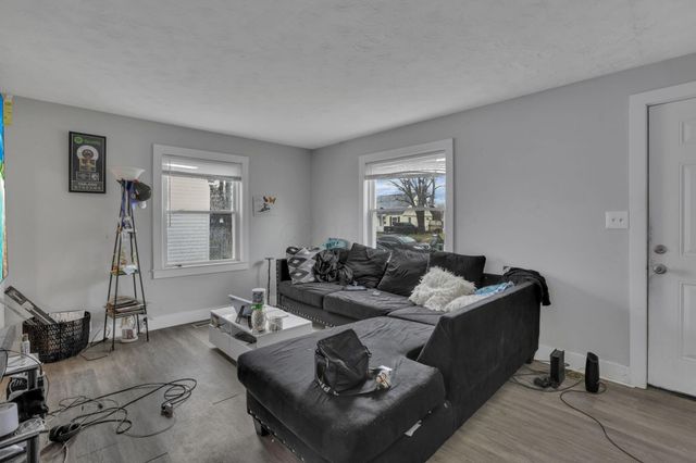 2532 Renwood Place, Columbus, OH 43211