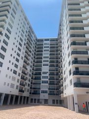 6039 COLLINS Avenue 1722, Miami Beach, FL 33140