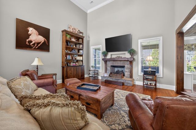 6464 Deep Canyon Road, Hixson, TN 37343