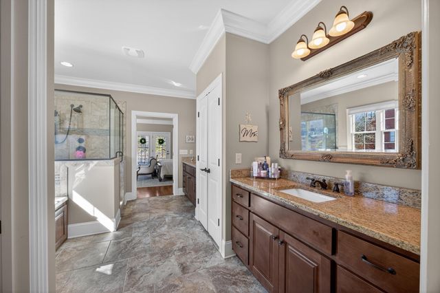 6464 Deep Canyon Road, Hixson, TN 37343