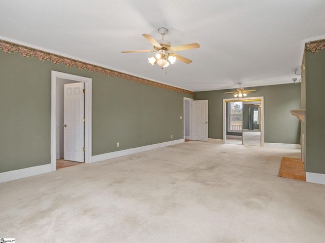 11280 Highway 56 N, Clinton, SC 29325
