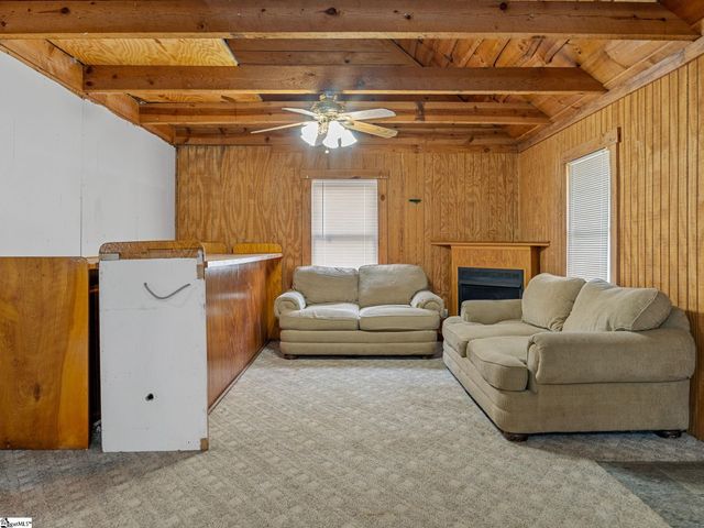 11280 Highway 56 N, Clinton, SC 29325