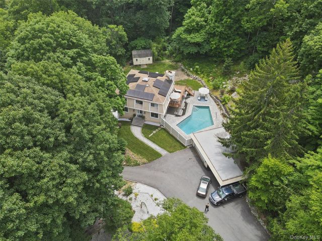 341 Call Hollow Road, Stony Point, NY 10980