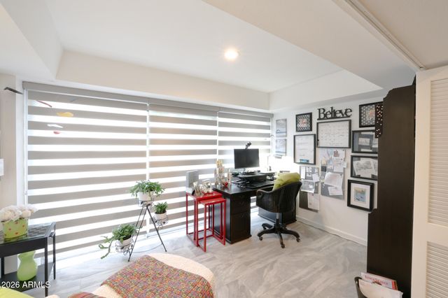 16 E CALAVAR Road, Phoenix, AZ 85022