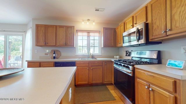 1806 Adams Avenue, Toms River, NJ 08753